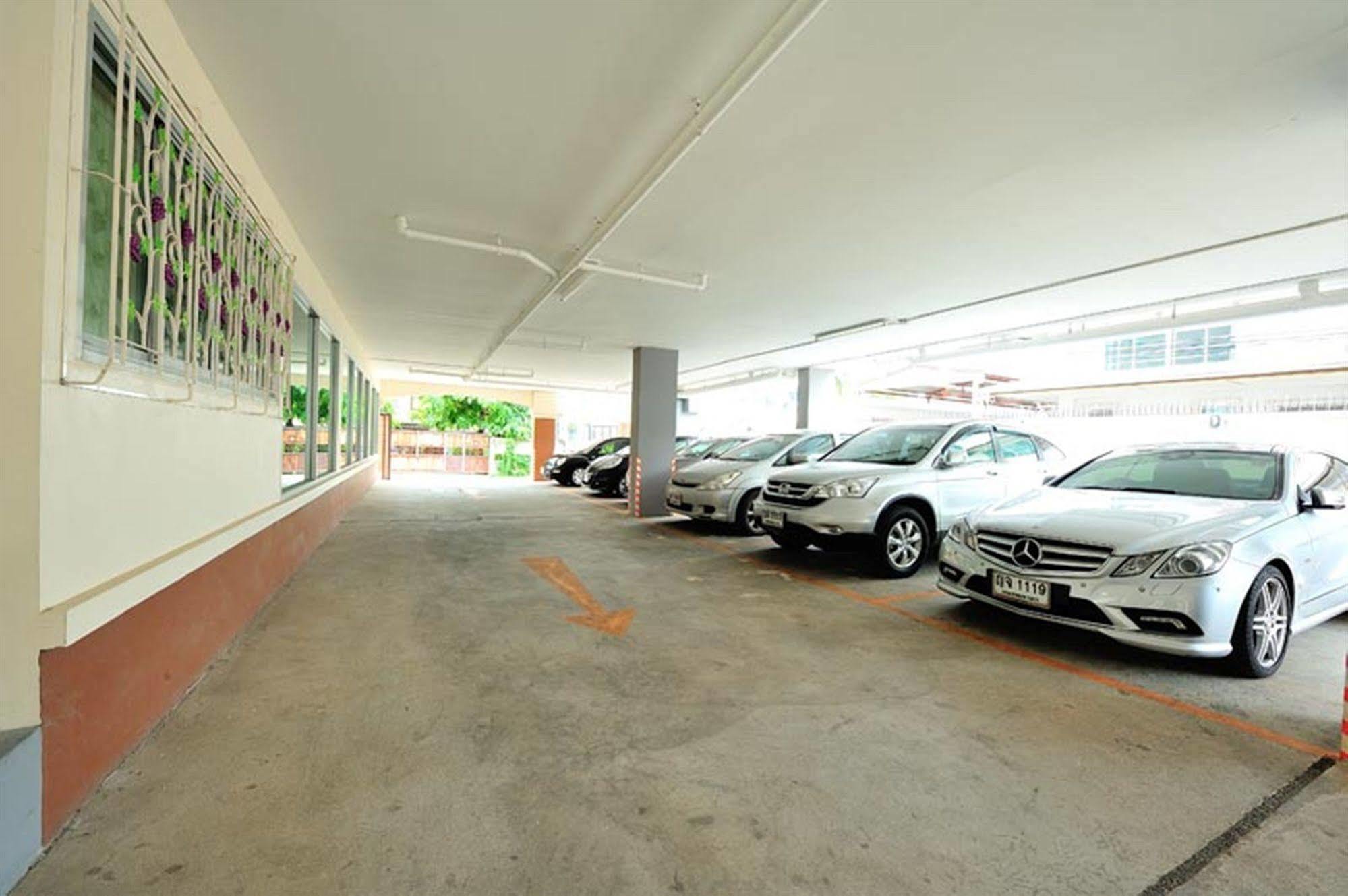 Aravinda Living Home Bangkok Eksteriør billede
