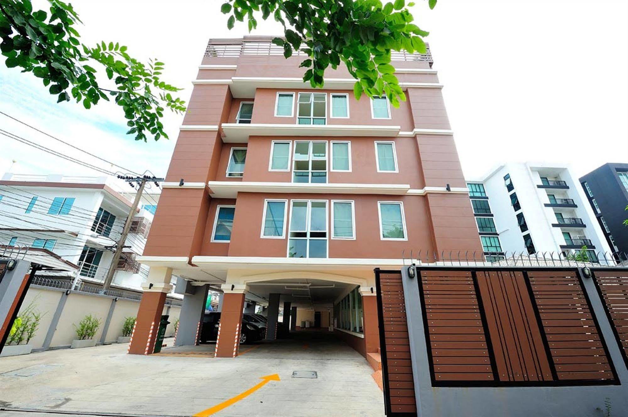 Aravinda Living Home Bangkok Eksteriør billede