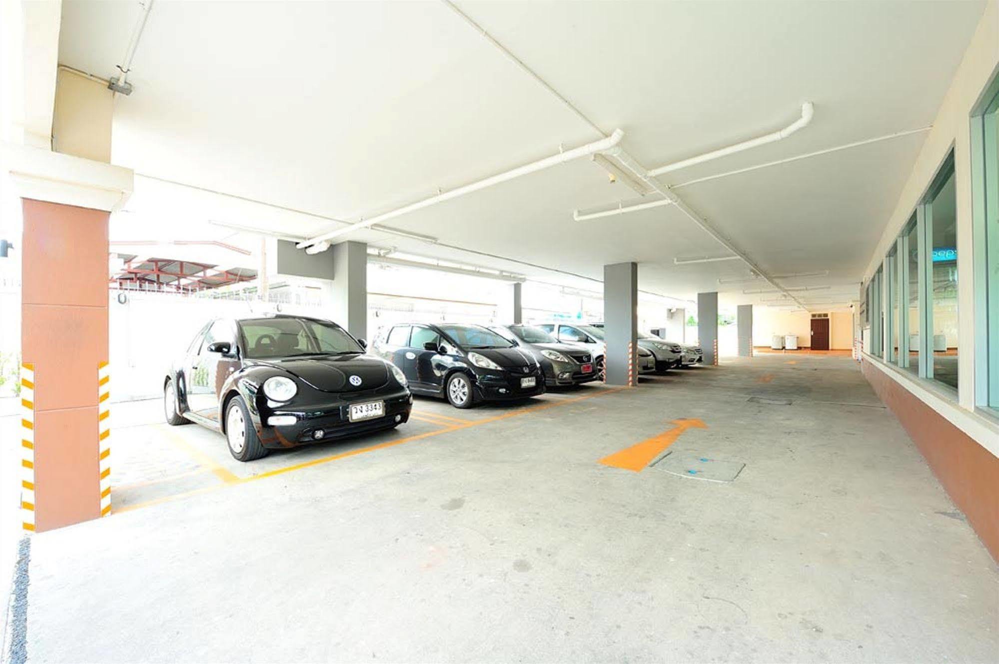 Aravinda Living Home Bangkok Eksteriør billede